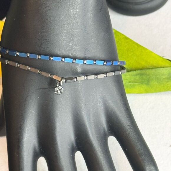 Express Set of 2 Stretch Beaded Bracelet in Blue Brown and Silver Tone - Picture 2 of 7